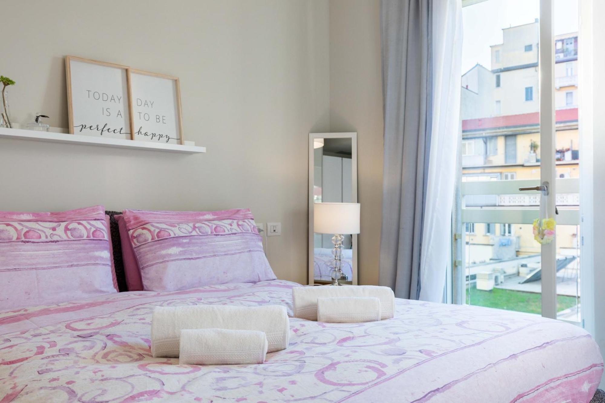 מילאנו Luxury Apartment - Free Private - Parking Maestri Campionesi 16 מראה חיצוני תמונה