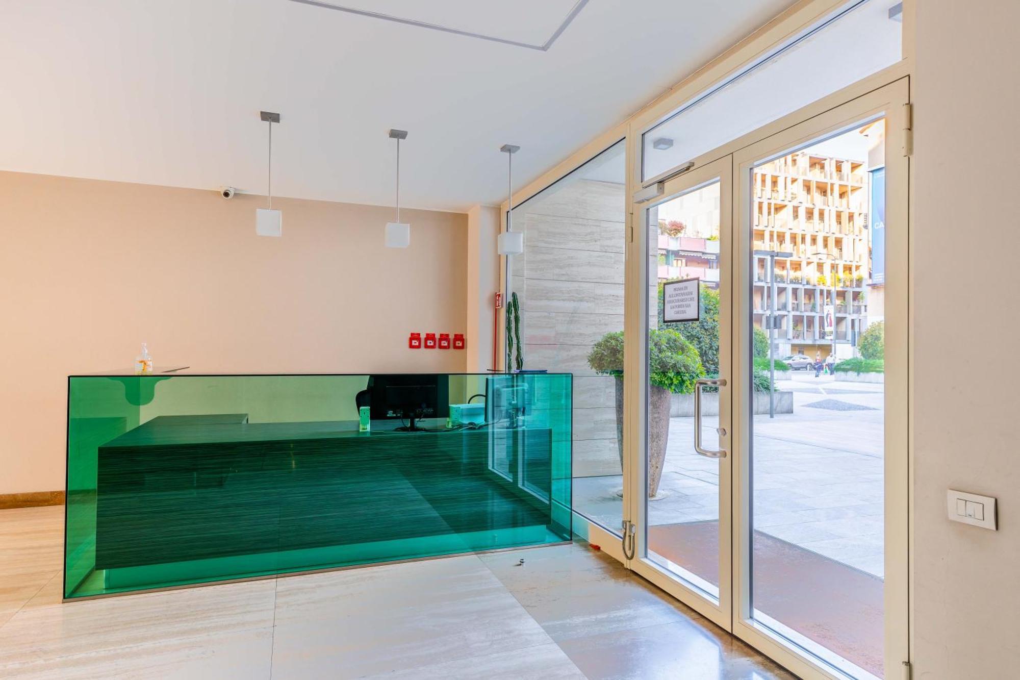 מילאנו Luxury Apartment - Free Private - Parking Maestri Campionesi 16 מראה חיצוני תמונה